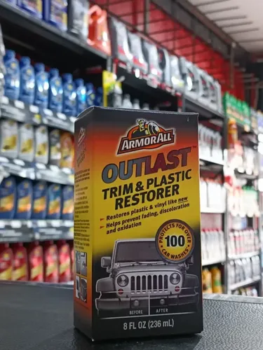 [ARMOR018] ARMOR ALL RESTAURADOR DE PARTES NEGRAS PLASTICAS 236ML