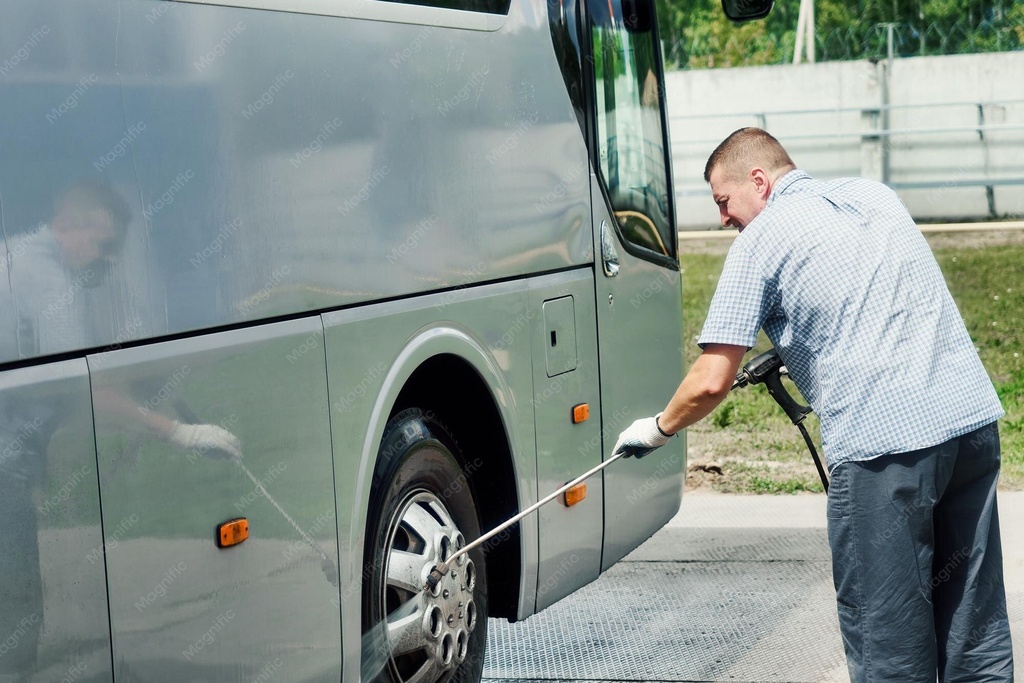 SERVICIO DE LAVADO CAMION GRANDE